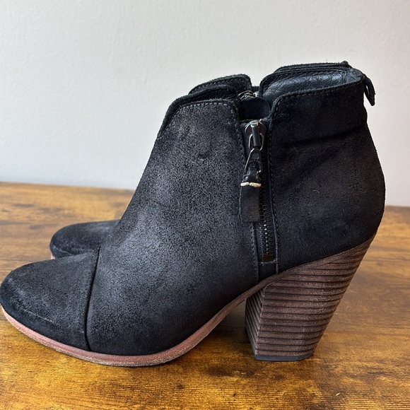 Rag & Bone Black Suede Ankle Boots 38.5 - Picture 2 of 7